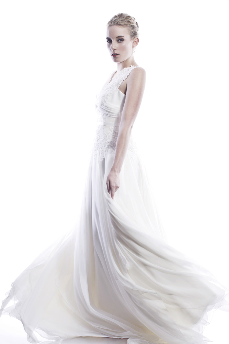 auckland-wedding-photographer-white-dress-13