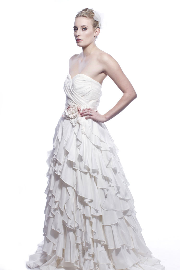 auckland-wedding-photographer-white-dress-29