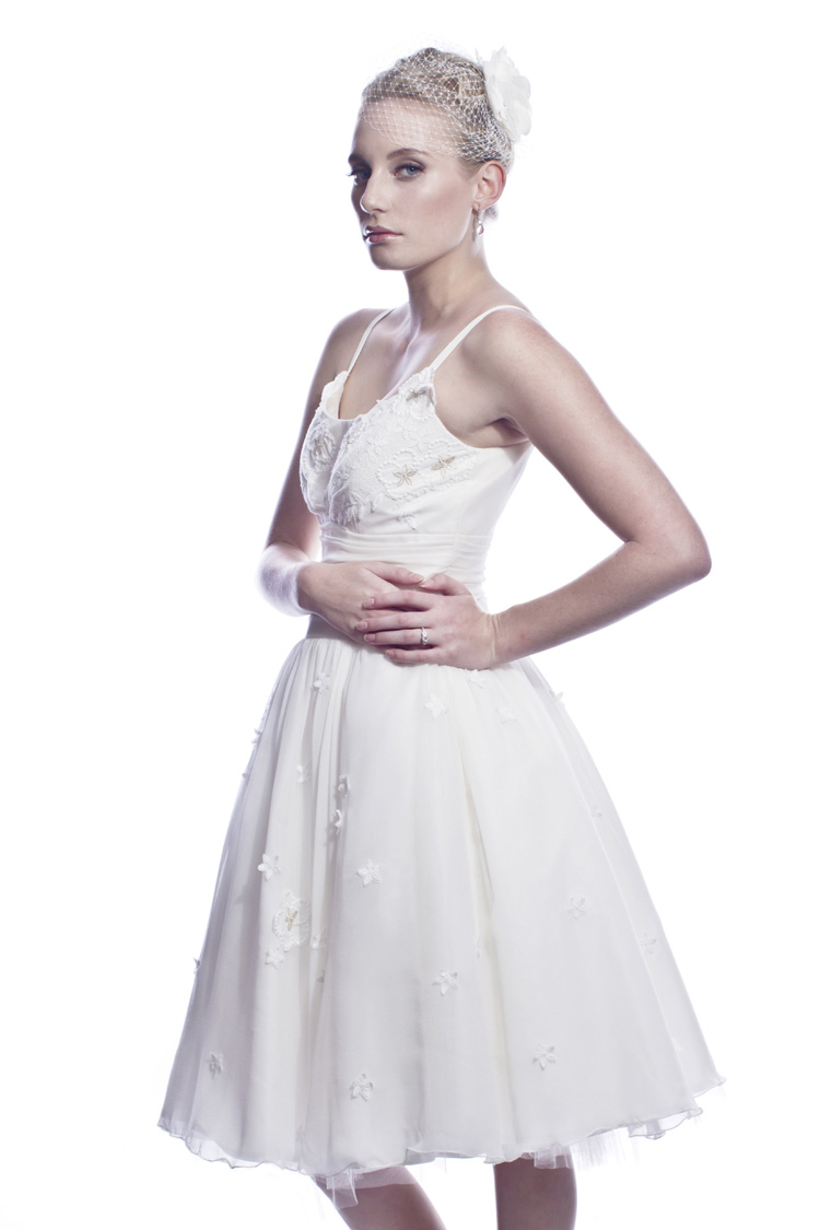 auckland-wedding-photographer-white-dress-3