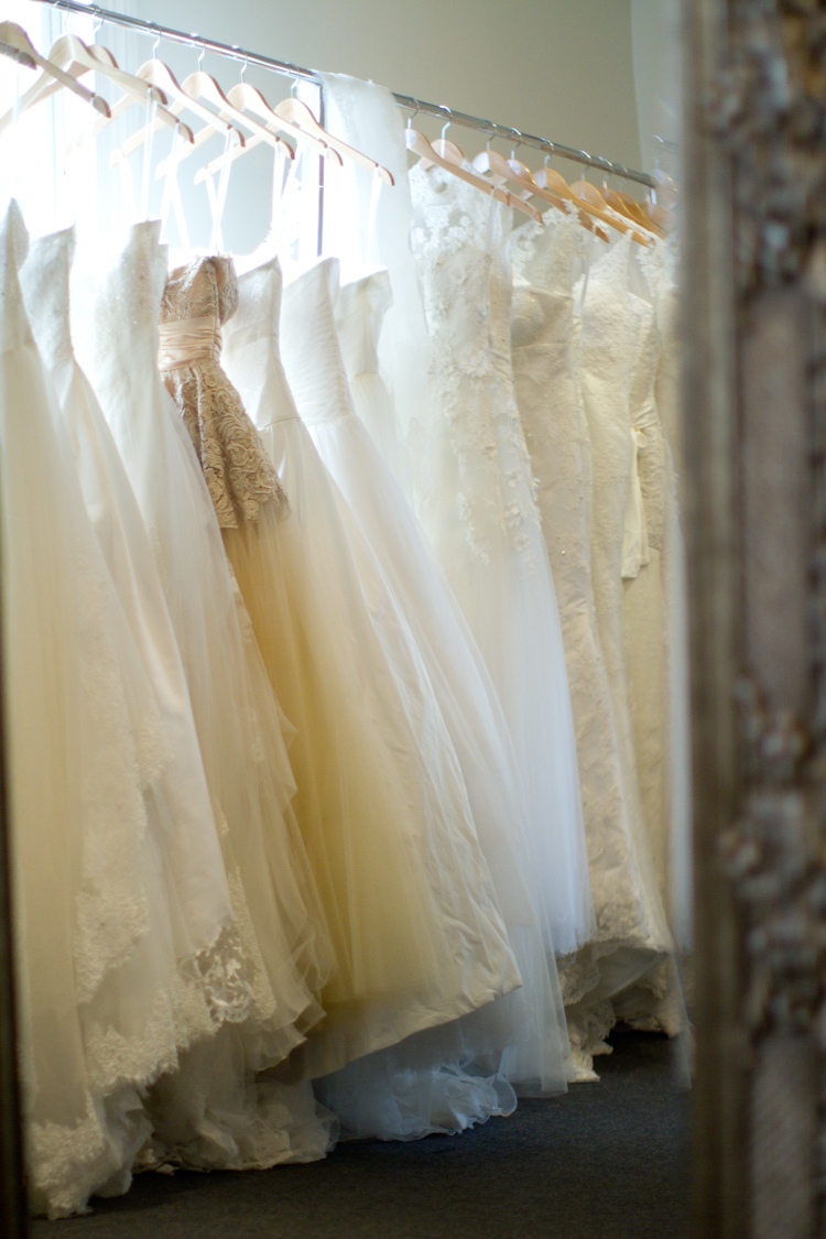 nz-wedding-photographer-bridal-dress-8