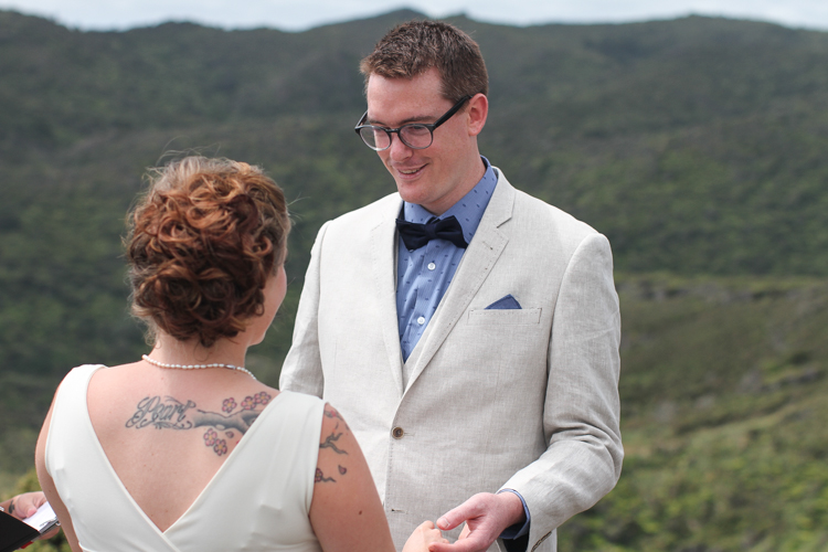 Anawhata_beach_wedding-124