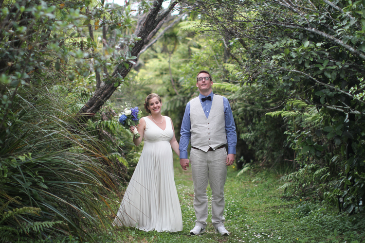 Anawhata_beach_wedding-209